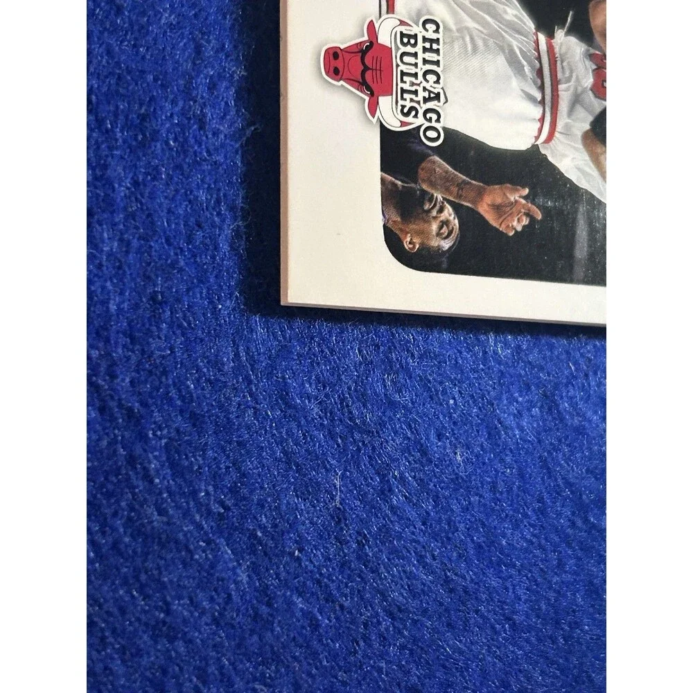 2011 Panini Season Update Scottie Pippen Patch 001/399